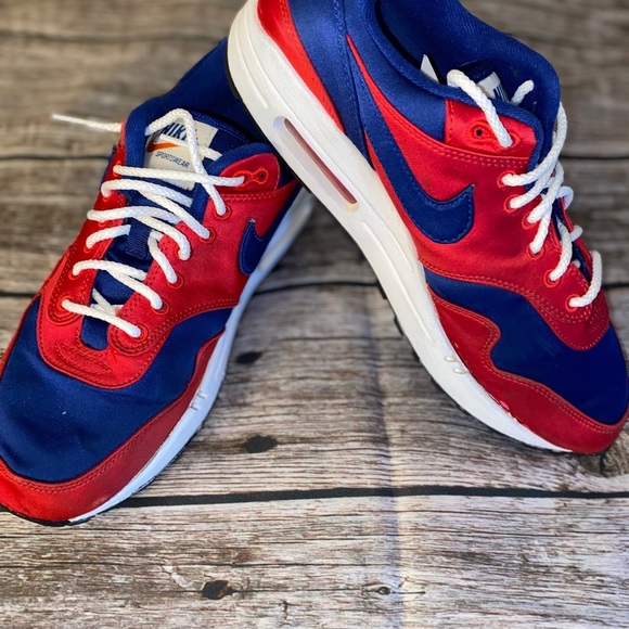 Nike Other - Nike Air Max 1SE M8 W9.5